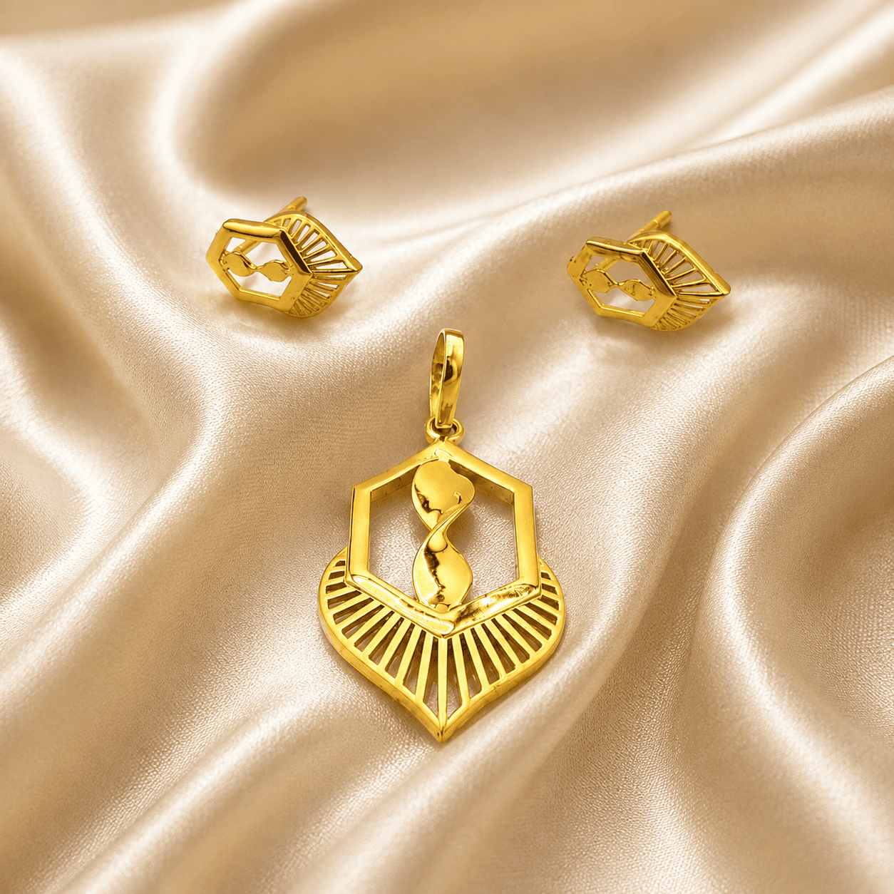 Women Pendant