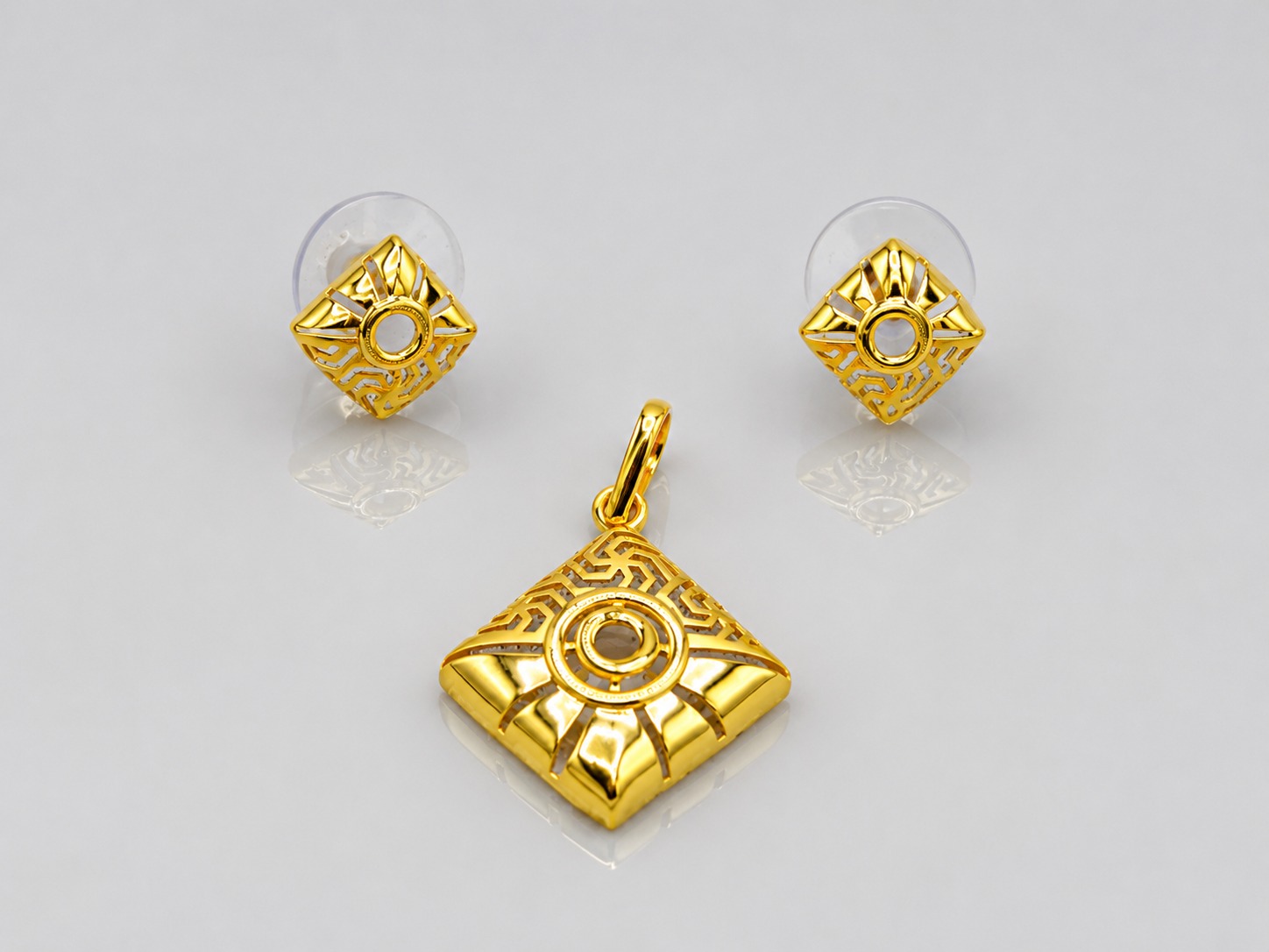 Pendant